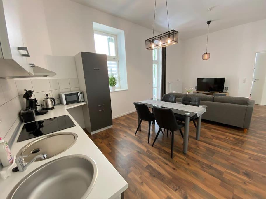 Akk3 Apartment Magdeburg Altstadt Zentral Balkon Extérieur photo
